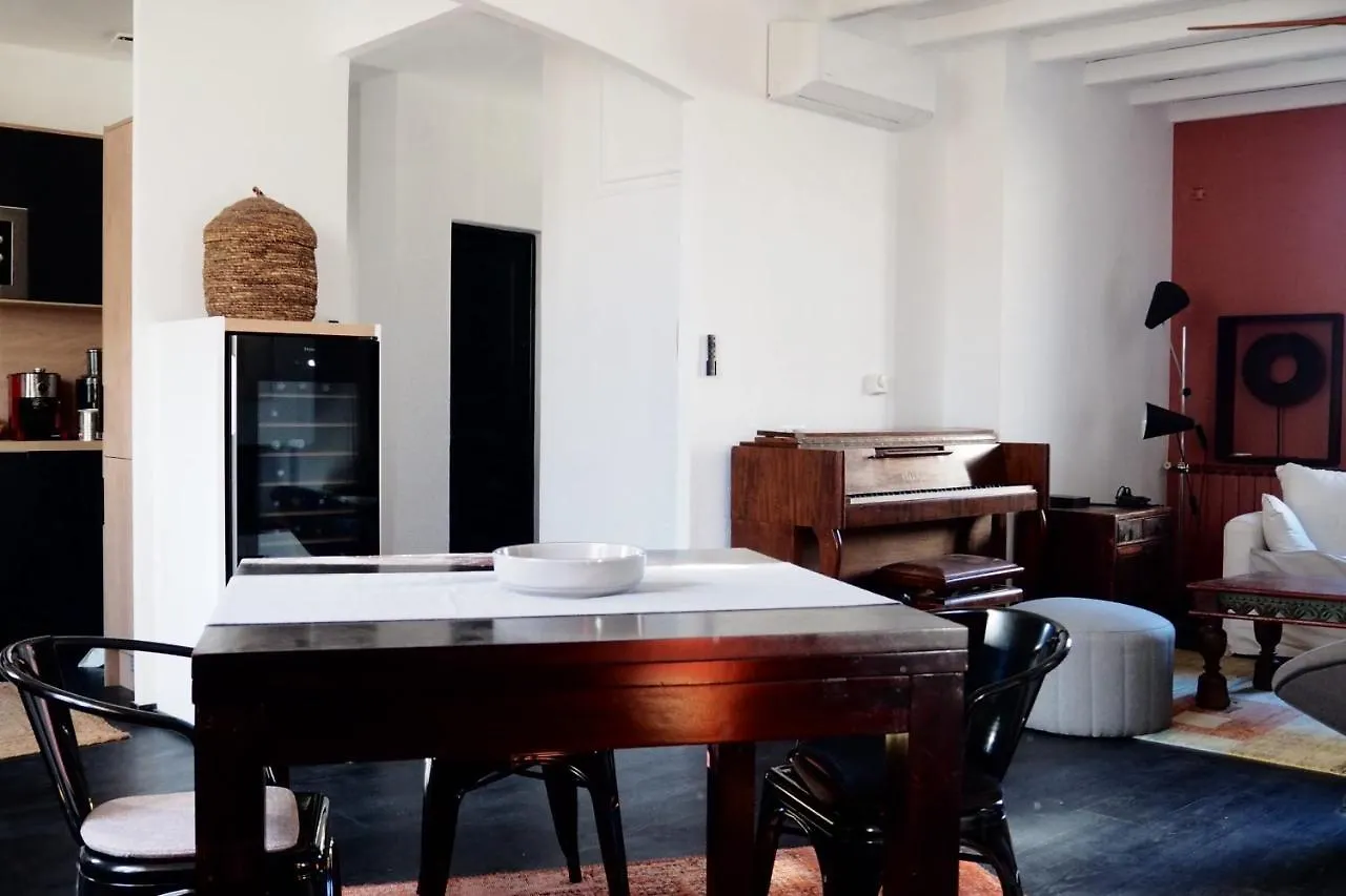 100M With View On Avignon Palais Des Papes Apartment
